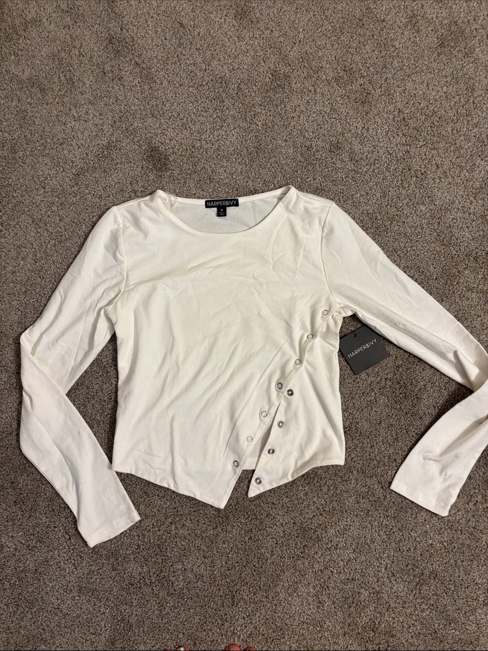 Harper&Ivy white Long Sleeve crop Snap-Front Top